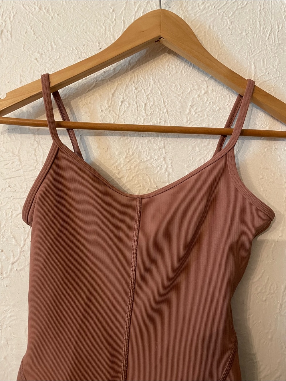 lululemon athletica Pink Ribbed Contoured Yoga Unitard Scoop-Neck Romper Size 0 - Picture 5 of 8